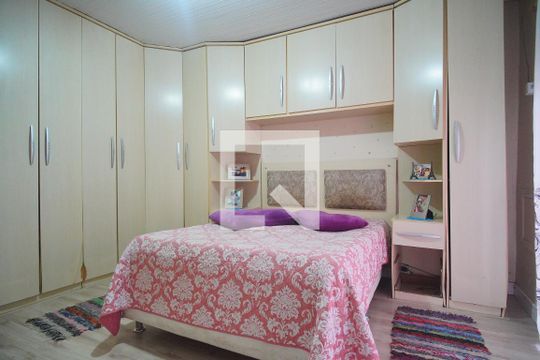 Quarto 1 de casa à venda com 3 quartos, 200m² em Vicentina, São Leopoldo