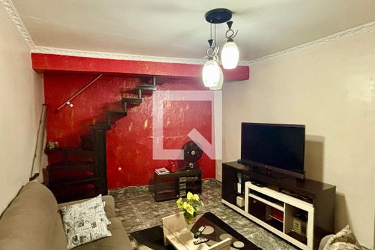 Sala de casa à venda com 4 quartos, 290m² em Cangaiba, São Paulo