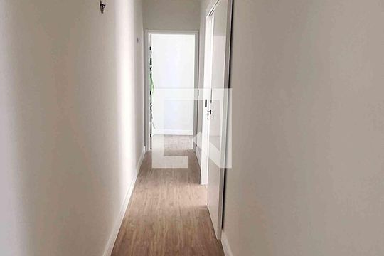 Acesso aos quartos de casa de condomínio à venda com 3 quartos, 420m² em Morada dos Pássaros, Barueri