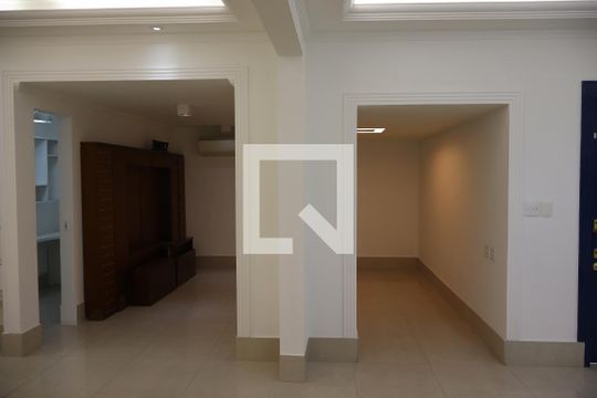 Sala  de casa para alugar com 4 quartos, 340m² em Cidade Maia, Guarulhos