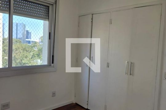 Apartamento para alugar com 3 quartos, 130m² em Jardim Europa, São Paulo