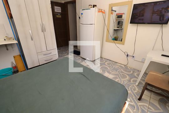 Studio de kitnet/studio para alugar com 1 quarto, 30m² em Itapuã, Salvador