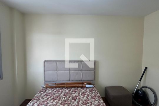 Quarto 2 de apartamento para alugar com 2 quartos, 50m² em Cidade Ademar, São Paulo
