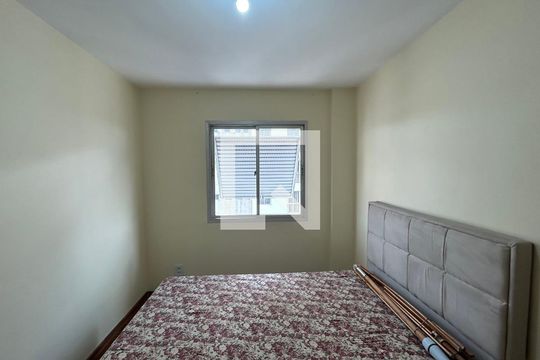 Quarto 2 de apartamento para alugar com 2 quartos, 50m² em Cidade Ademar, São Paulo