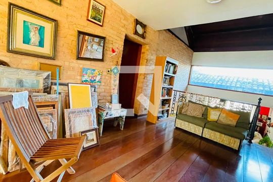 Sala de casa de condomínio para alugar com 5 quartos, 750m² em Granja Viana Ii, Cotia