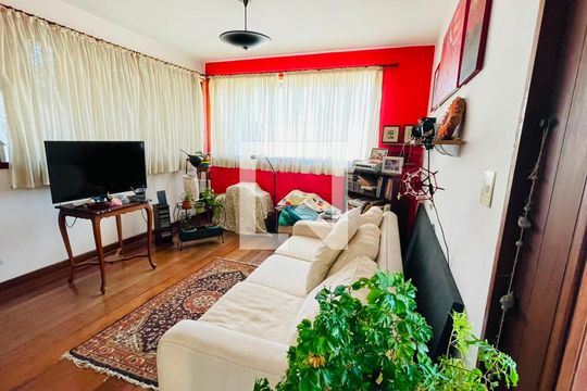 Sala de casa de condomínio para alugar com 5 quartos, 750m² em Granja Viana Ii, Cotia