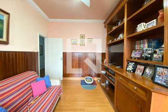 Casa à venda com 4 quartos, 340m² em Méier, Rio de Janeiro