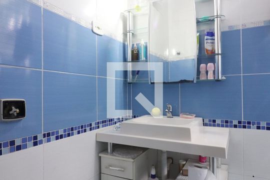 Quarto 1 - Suíte Banheiro  de casa à venda com 2 quartos, 147m² em Jardim Copacabana, São Bernardo do Campo