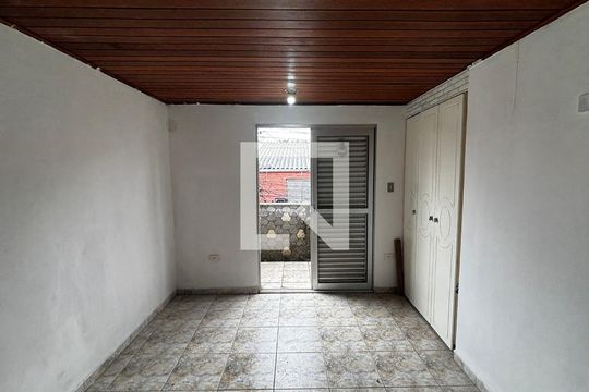 Quarto 1 de casa para alugar com 2 quartos, 125m² em Vila Sao Pedro, Santo André
