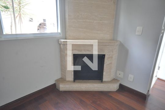 Sala de casa de condomínio à venda com 3 quartos, 240m² em Tucuruvi, São Paulo