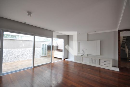 Sala de casa de condomínio à venda com 3 quartos, 240m² em Tucuruvi, São Paulo