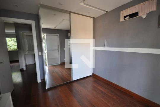 Suíte 1 de casa de condomínio à venda com 3 quartos, 240m² em Tucuruvi, São Paulo