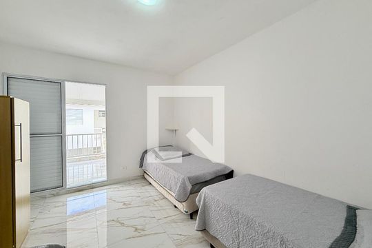 Suíte 1 de casa para alugar com 4 quartos, 160m² em Chácara Santo Antônio (zona Sul), São Paulo