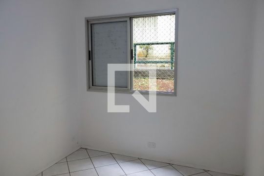 Quarto 1 de apartamento à venda com 2 quartos, 48m² em Ayrosa, Osasco