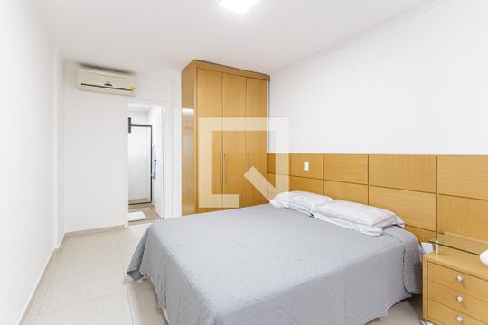 Quarto de apartamento para alugar com 1 quarto, 47m² em Vila Olímpia, São Paulo