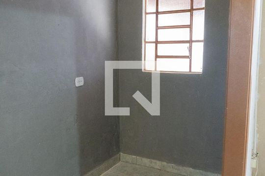 Sala 1 de casa para alugar com 2 quartos, 200m² em Jardim Primavera, Paulínia