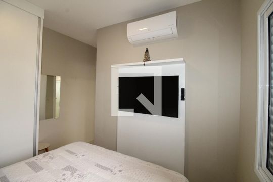 Suíte de apartamento para alugar com 2 quartos, 52m² em Colinas do Paratehy, São José dos Campos