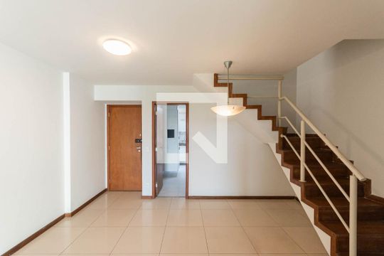 Sala de apartamento à venda com 3 quartos, 210m² em Tijuca, Rio de Janeiro