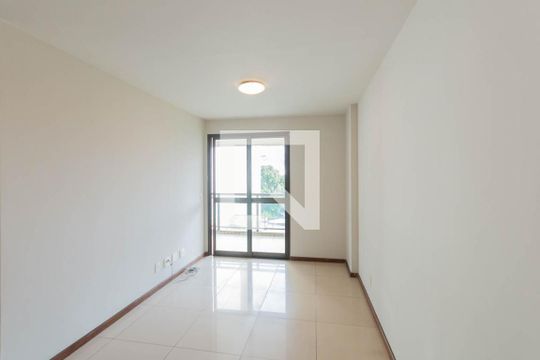 Sala de apartamento à venda com 3 quartos, 210m² em Tijuca, Rio de Janeiro
