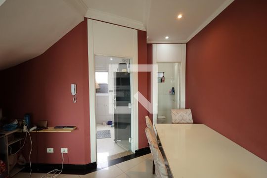 Sala  de casa de condomínio para alugar com 2 quartos, 151m² em Vila Marari, São Paulo