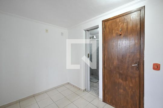 Sala de casa para alugar com 1 quarto, 30m² em Jardim Maria Virginia, São Paulo