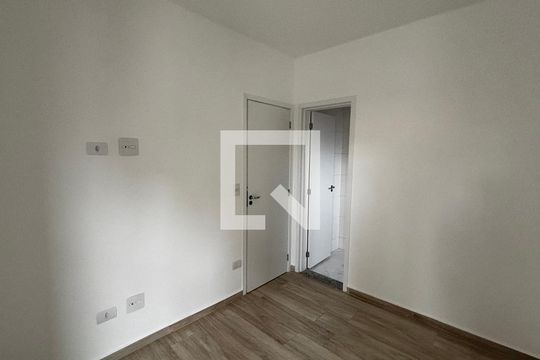 Suite de apartamento para alugar com 2 quartos, 60m² em Campestre, Santo André