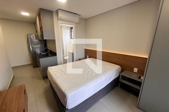 Studio de kitnet/studio para alugar com 1 quarto, 24m² em Brooklin, São Paulo