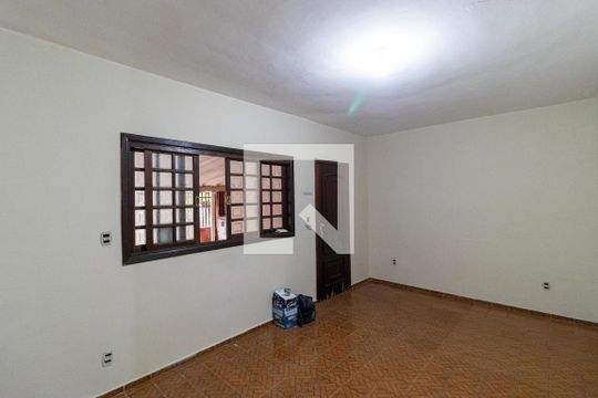 Salas de casa à venda com 3 quartos, 250m² em Jardim Petrópolis, Campinas