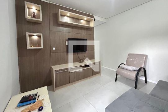 Casa para alugar com 3 quartos, 100m² em Campeche Central, Florianópolis