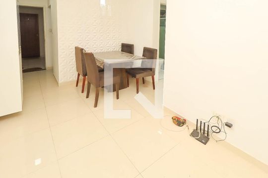 Sala de apartamento para alugar com 2 quartos, 70m² em Jardim das Margaridas, Salvador