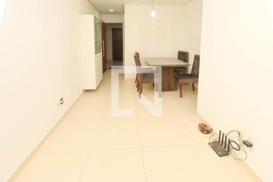 Sala de apartamento para alugar com 2 quartos, 70m² em Jardim das Margaridas, Salvador