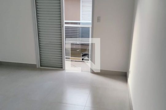 Quarto de casa de condomínio para alugar com 3 quartos, 94m² em Jardim Ubirajara, São Paulo