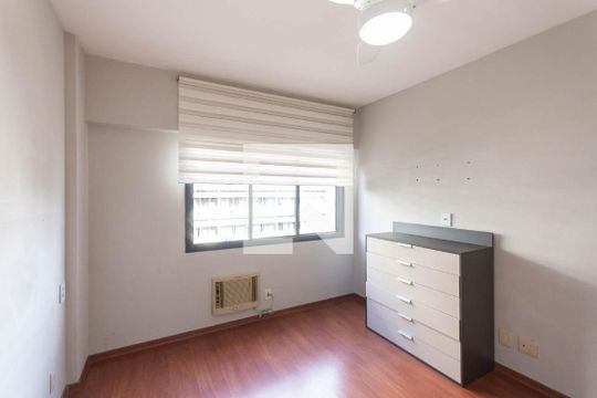 Suíte de apartamento à venda com 3 quartos, 109m² em Tijuca, Rio de Janeiro