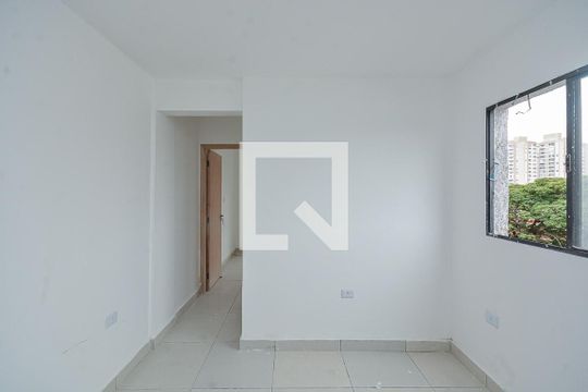Sala/Cozinha de apartamento à venda com 1 quarto, 24m² em Vila Gea, São Paulo