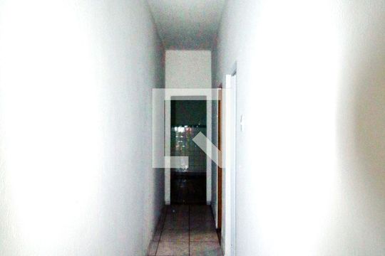 Sala - Corredor de casa à venda com 1 quarto, 47m² em Parada de Lucas, Rio de Janeiro