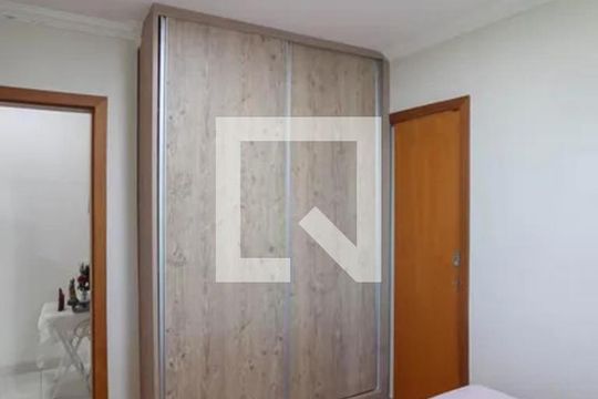Suíte 2 de apartamento para alugar com 4 quartos, 175m² em Paquetá, Belo Horizonte