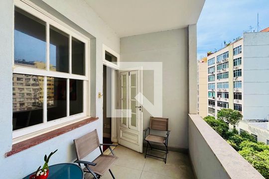 Apartamento à venda com 3 quartos, 170m² em Copacabana, Rio de Janeiro