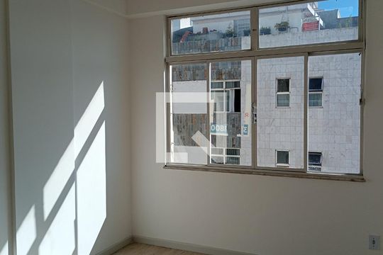 Quarto 2 de apartamento para alugar com 3 quartos, 95m² em Centro, Juiz de Fora