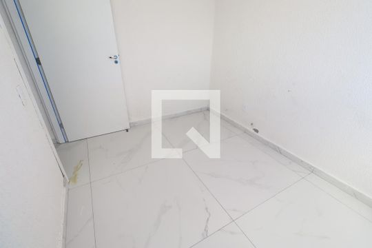 Quarto 2 de apartamento para alugar com 2 quartos, 38m² em Jardim das Margaridas, Salvador