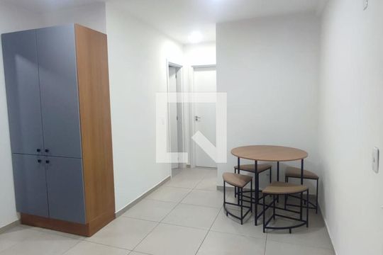 Sala de apartamento para alugar com 2 quartos, 45m² em Afonso Pena, São José dos Pinhais
