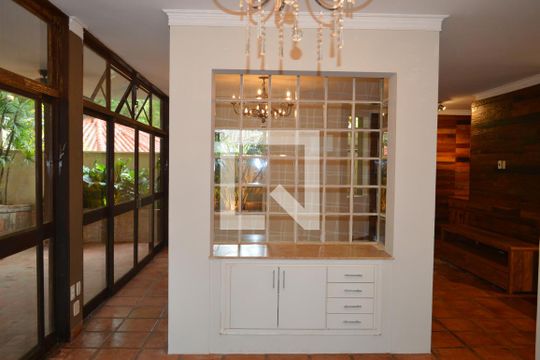 Sala de Jantar de casa de condomínio para alugar com 5 quartos, 256m² em Ribeirânia, Ribeirão Preto