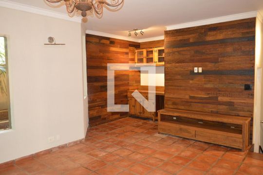 Sala  de casa de condomínio para alugar com 5 quartos, 256m² em Ribeirânia, Ribeirão Preto