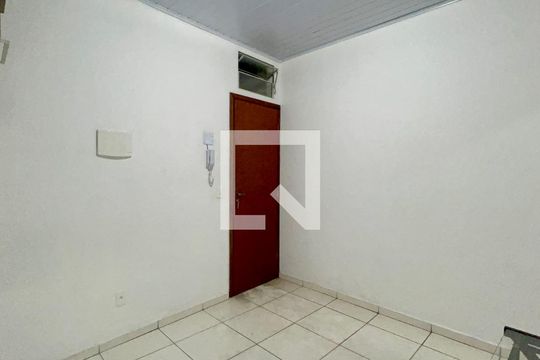Studio de kitnet/studio para alugar com 1 quarto, 28m² em Cerqueira César, São Paulo
