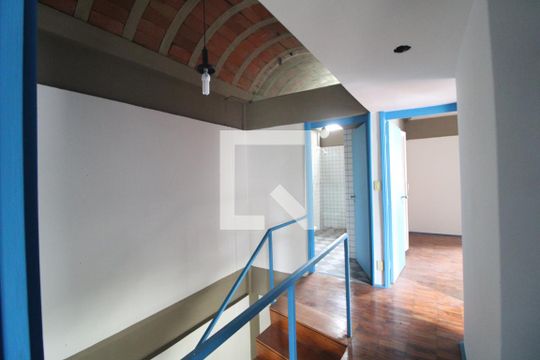 Hall de casa para alugar com 3 quartos, 238m² em Vila Nova Caledonia, São Paulo