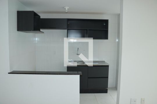 Apartamento para alugar com 2 quartos, 48m² em Jardim Isis, Cotia