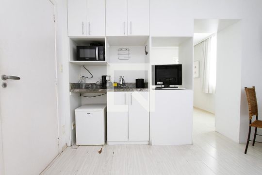 Kitnet de kitnet/studio à venda com 1 quarto, 45m² em Estoril, Belo Horizonte