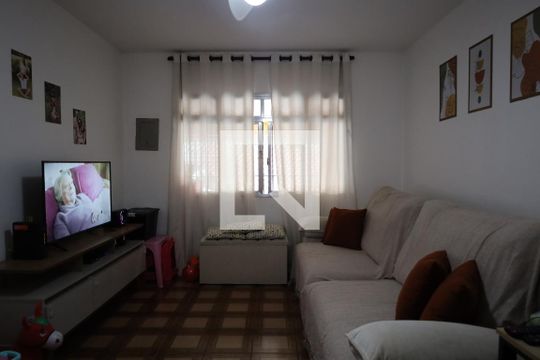 Sala de casa à venda com 3 quartos, 120m² em Cupecê, São Paulo