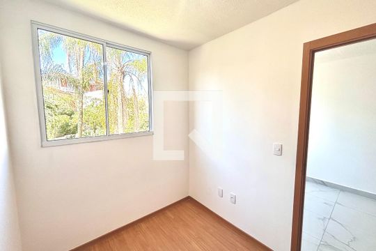 Quarto 1 de apartamento para alugar com 2 quartos, 33m² em Lageado, Ferraz de Vasconcelos