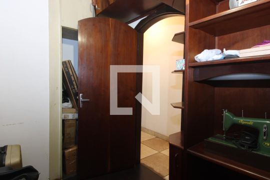 Quarto 1 de casa para alugar com 3 quartos, 135m² em Jardim Popular, São Paulo