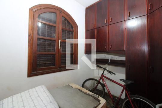 Quarto 2 de casa para alugar com 3 quartos, 135m² em Jardim Popular, São Paulo